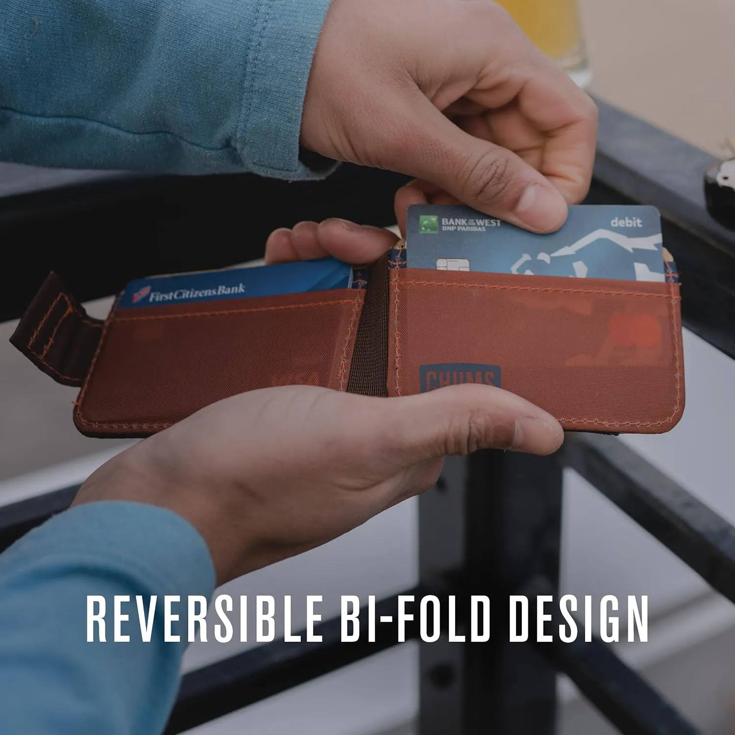 Chums Bandit Bi-Fold Wallet  Slim RFID Wallet for Men & Women, Reversible Card, ID & Money Holder (Black)