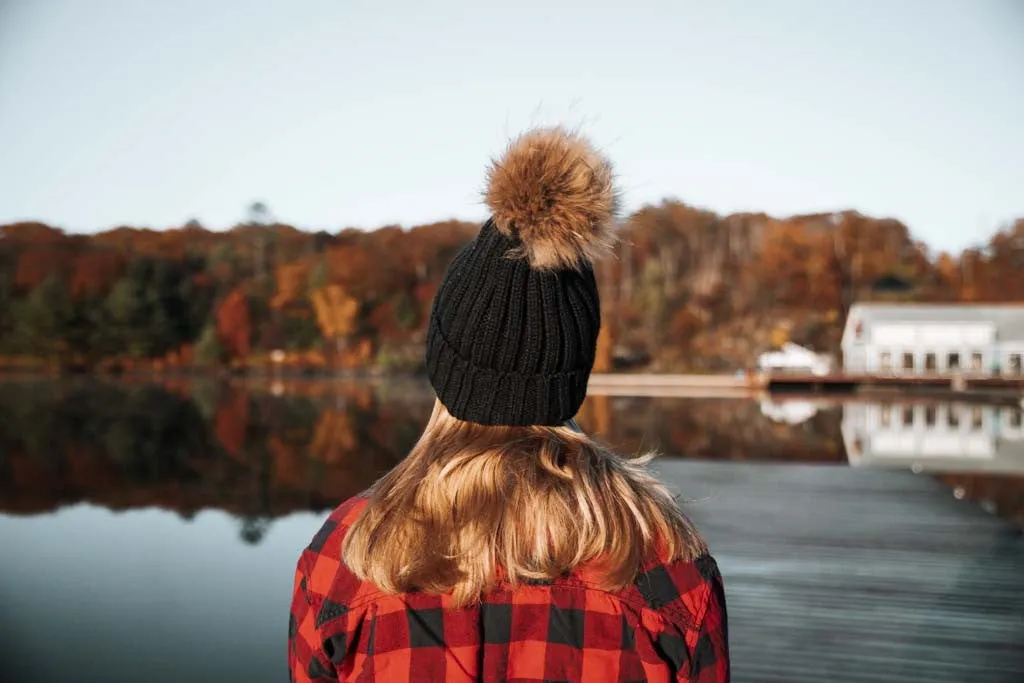Detachable Pom Pom Toque