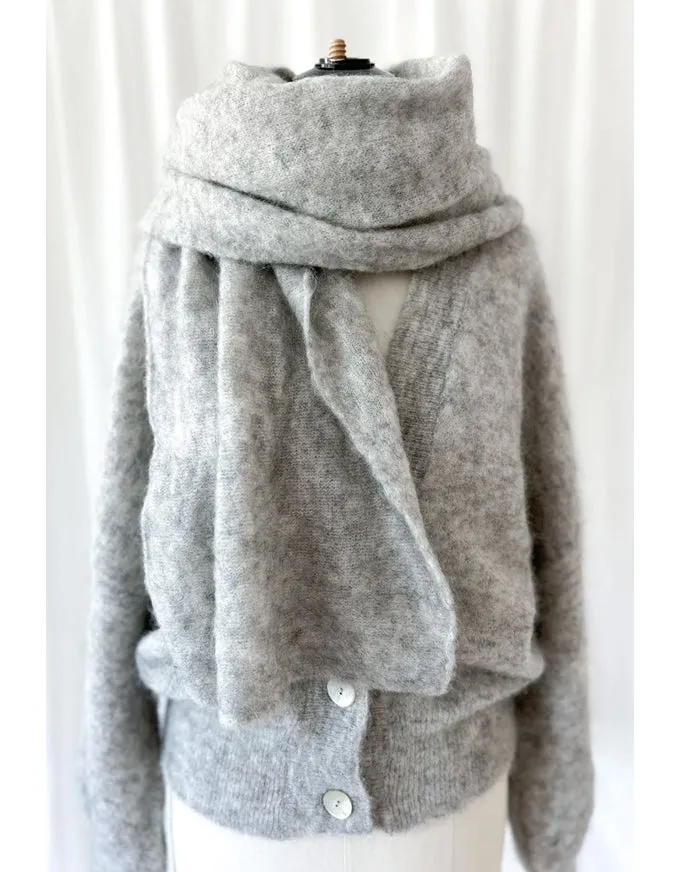 Fluffy Scarf Pearl Grey
