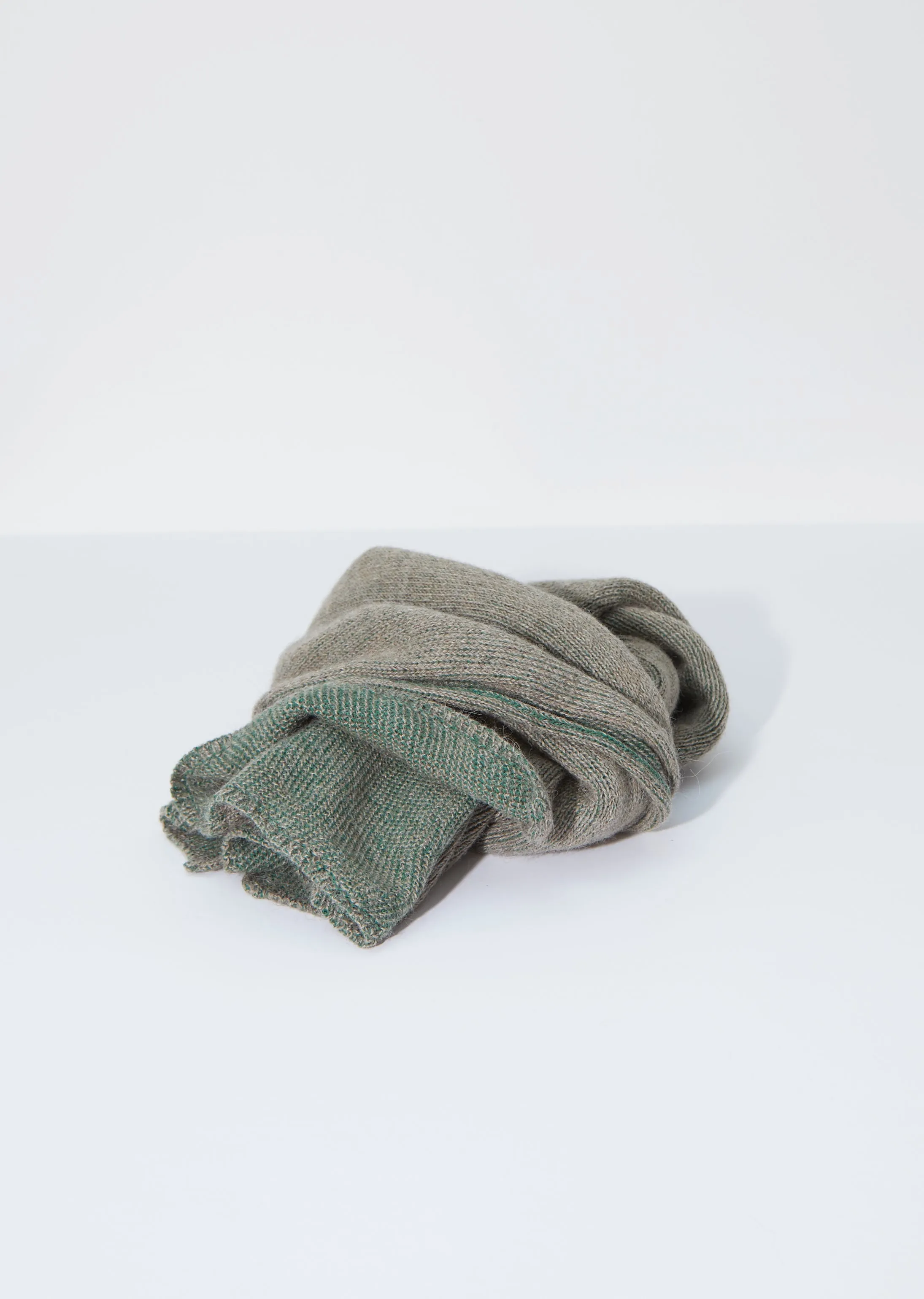 Harper's Scarf — Ashes