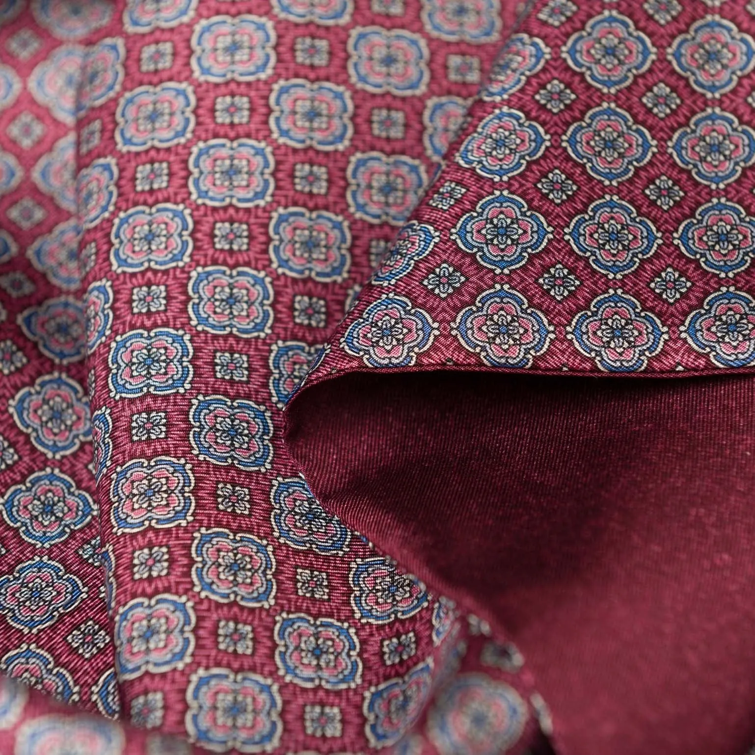 Palazzo - Reversible Silk Scarf - Claret Red